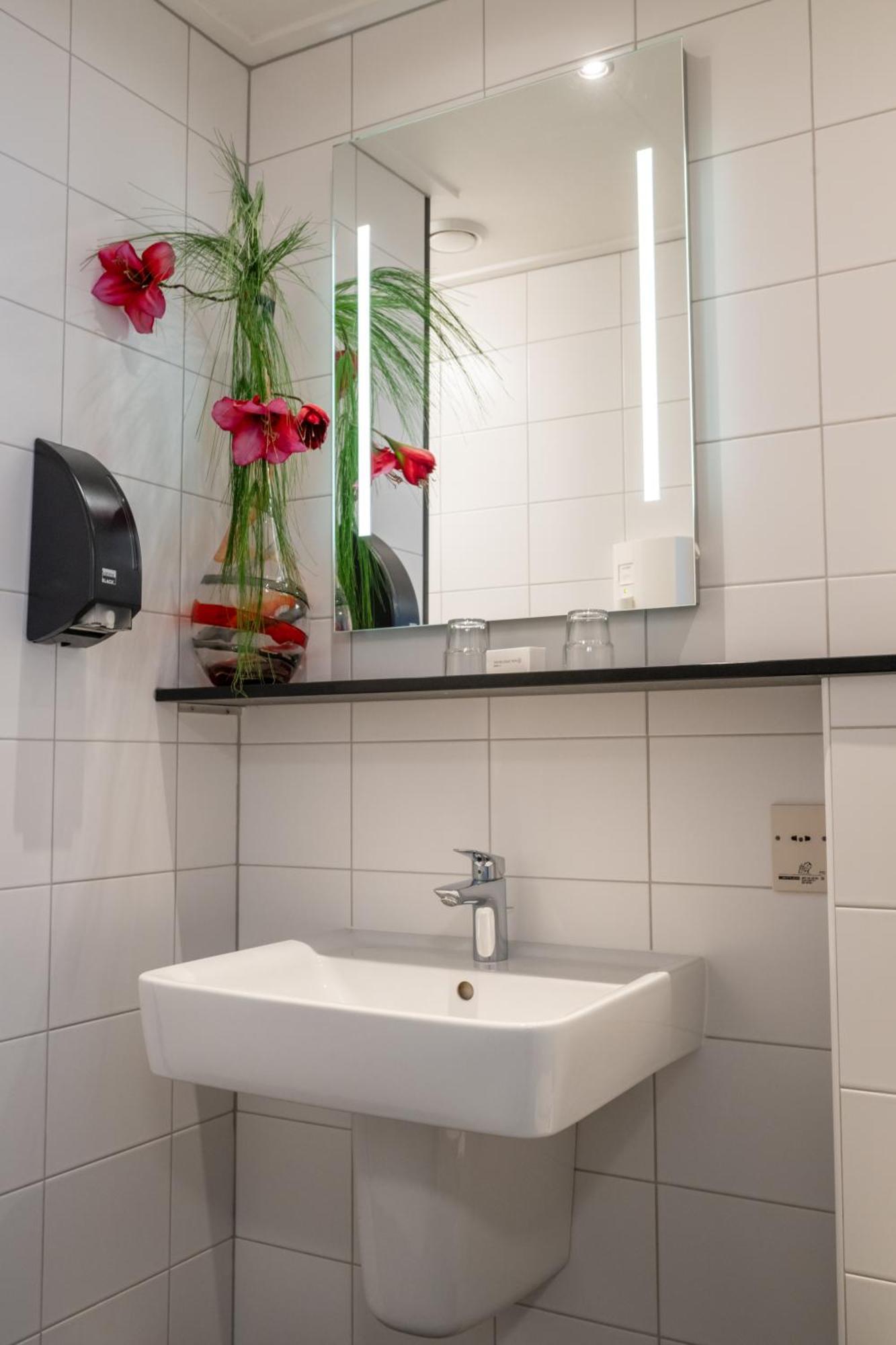 Hotel Restaurant Het Witte Huis Olterterp Luaran gambar